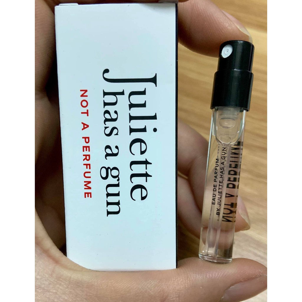 Mẫu thử nước hoa Juliette Not a perfume 1,7ml