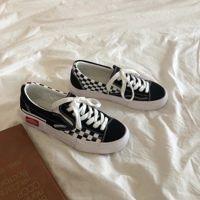 [Order 20 NGÀY] Giày sneakers vải phối caro buộc dây nữ | BigBuy360 - bigbuy360.vn