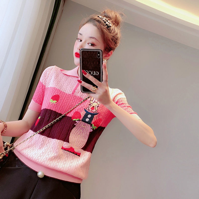Jiashucheng Áo Sweater Lụa Lạnh Mỏng Tay Ngắn Cổ Polo Thêu Hình Thỏ Dâu Tây Rỗng Phong Cách Mới Mùa Hè Cho Nữ