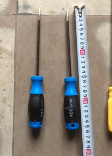 Tô vít 1 đầu thân 6mm