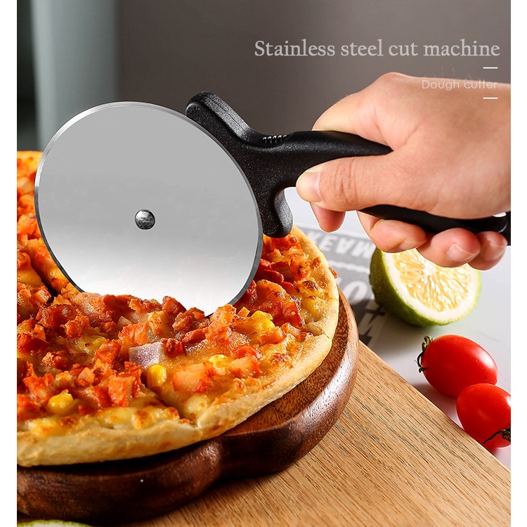 Dao cắt bánh Pizza - Dụng cụ cắt bánh Pizza lưỡi tròn tay cầm đen - Dụng cụ làm bánh