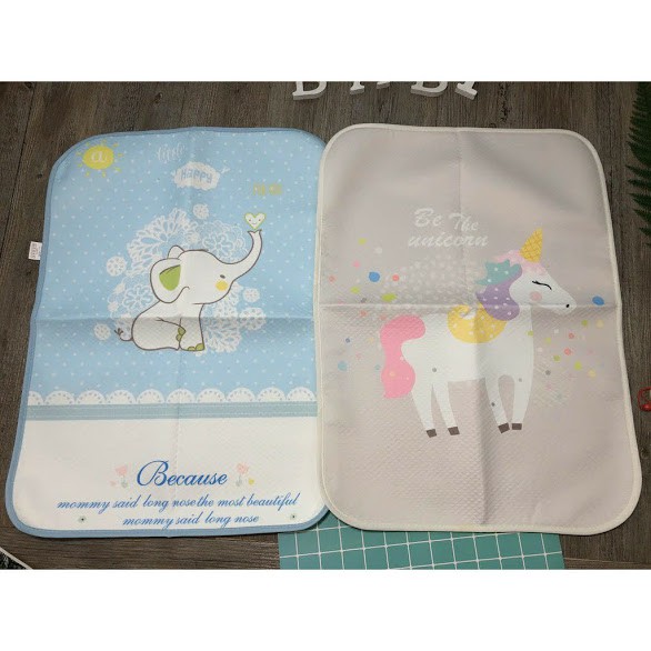 Lót chống thấm lót nằm , lót thay bỉm họa tiết 4D/ 4 lớp cho bé (50x70cm)