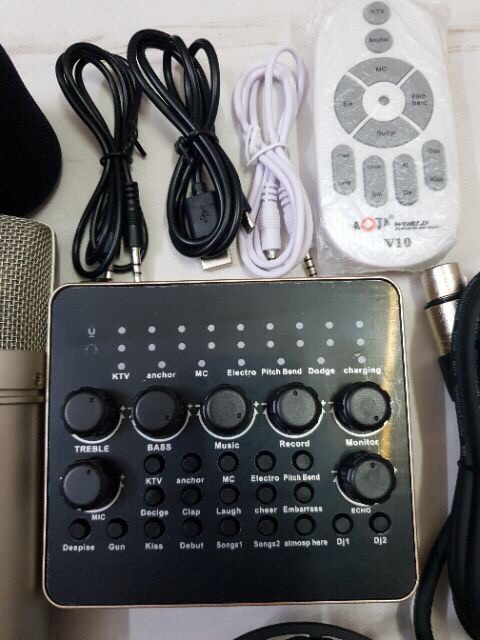 Combo soundcard V10- mic liveatream At-100 ISK chính hãng- Bh 6 tháng đổi mới