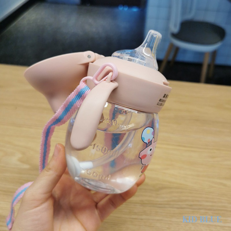 Bình Nước 300ML Bằng Nhựa Hình Chú Heo Hoạt Hình Dễ Thương Có Tay Cầm Tiện Dụng Cho Bé