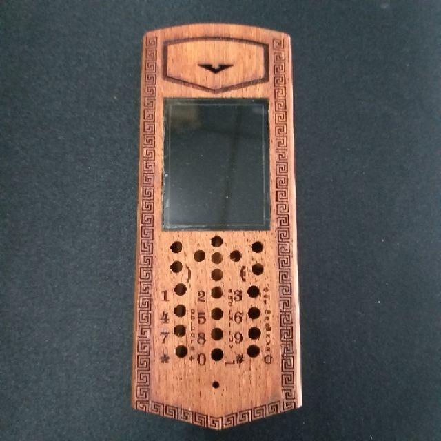 Vỏ gỗ cho điện thoại 2730 mẫu chữ nhẫn
