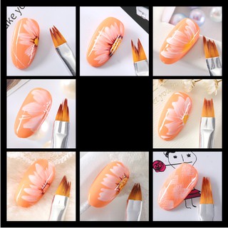 Bộ cọ 8 cây vẽ hoa ( bộ gồm 8 cây vẽ các loại hoa khác nhau)