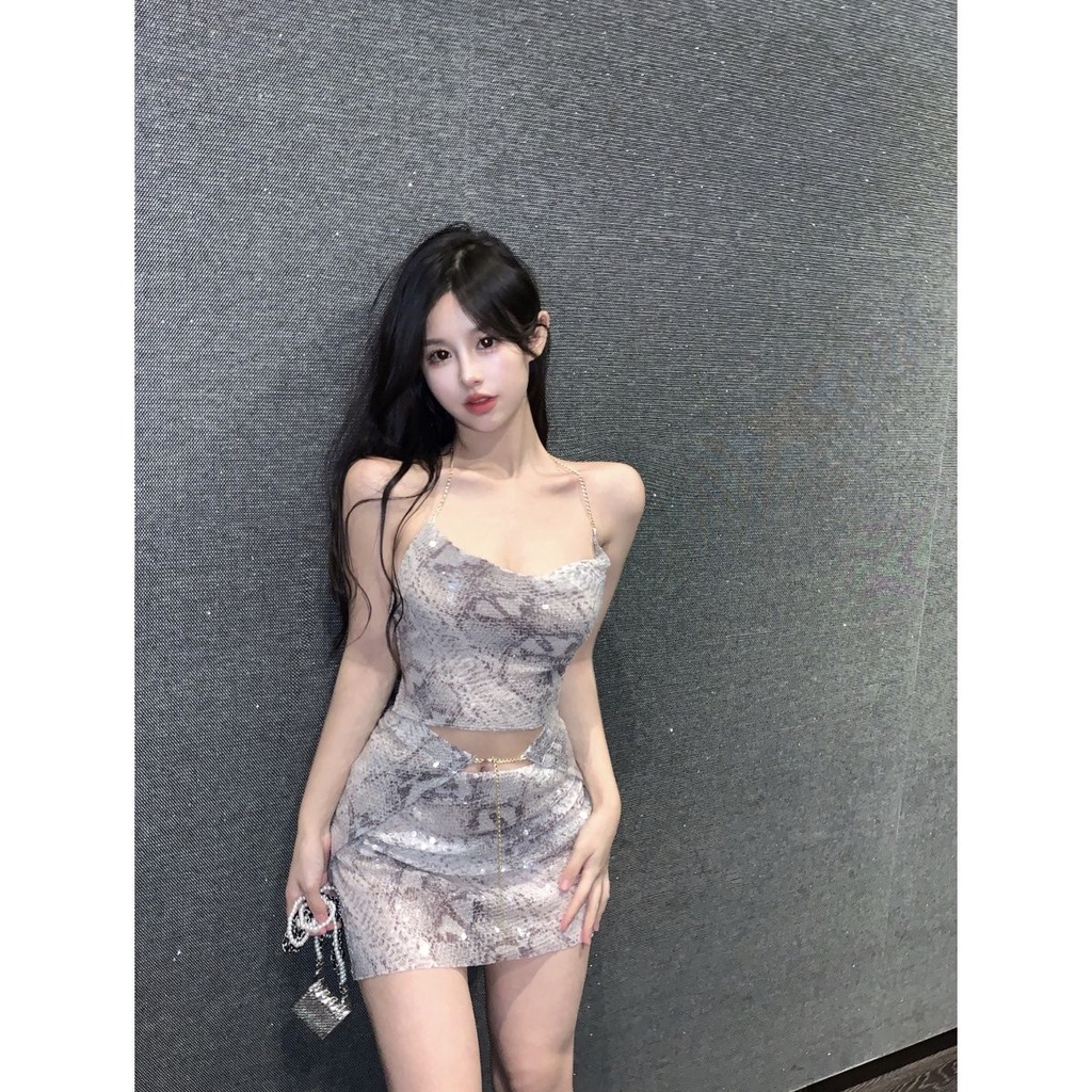 Áo Hai Dây Phối Dây Xích Thời Trang Mùa Hè Quyến Rũ Cho Nữ