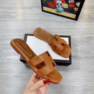 Dép hm trắng đen nâu
