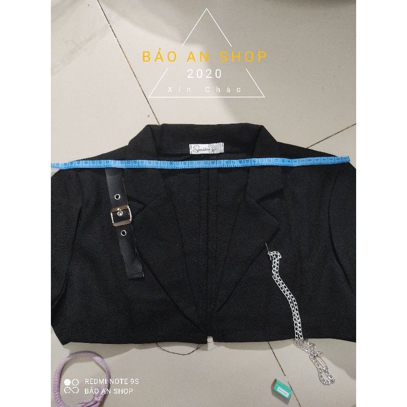 Áo khoác vest phối xích croptop
