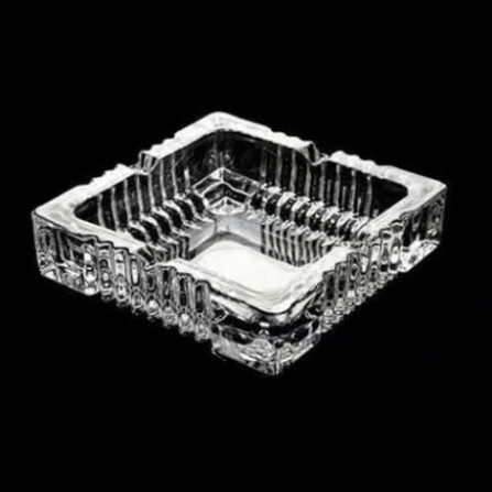 Gạt tàn xì gà, thuốc lá