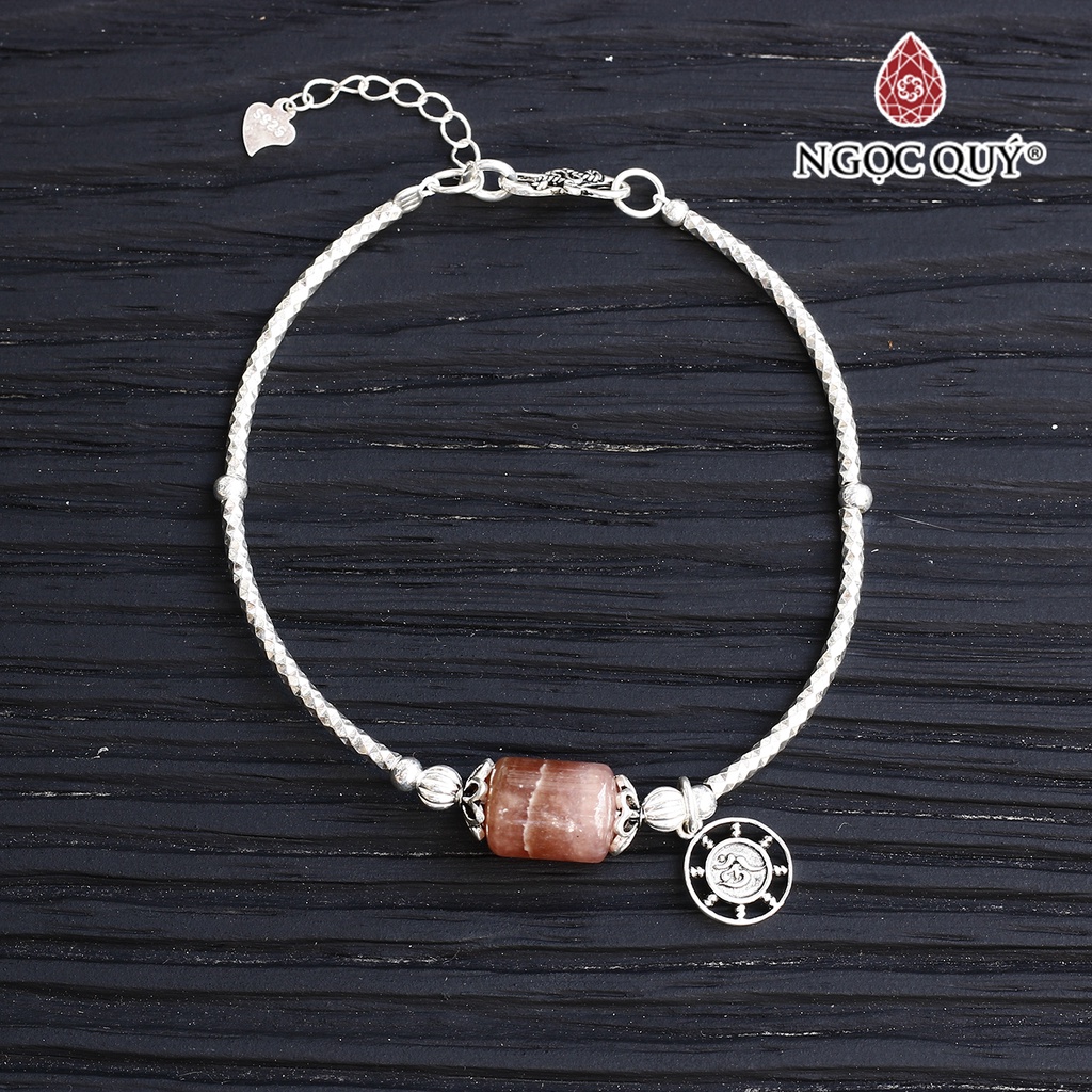 Vòng tay bạc lu thống đào hoa - Ngọc Quý