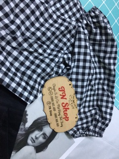 Áo croptop caro đắp chéo cột nơ