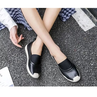 Giày nữ mũi sóng phối chun màu đen đế 2cm- giày lười nữ