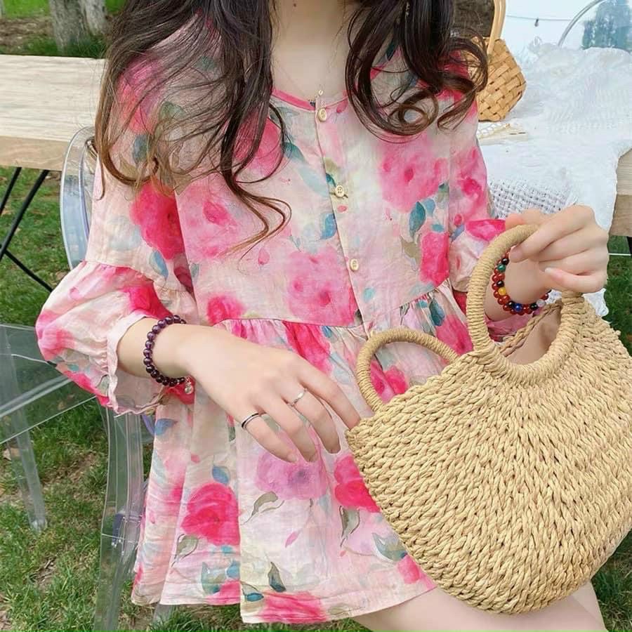 Áo babydoll hoa xinh xắn tay lỡ cá tính