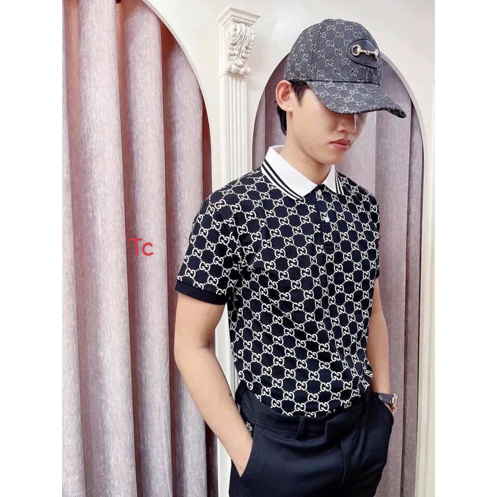Áo phông polo Gucci In cây thun lạnh mặc mát lắm khách nhé.Hình nét Cổ bo dệt 2 màu:xanh và đen Fom nan nữ đều mặc đượct