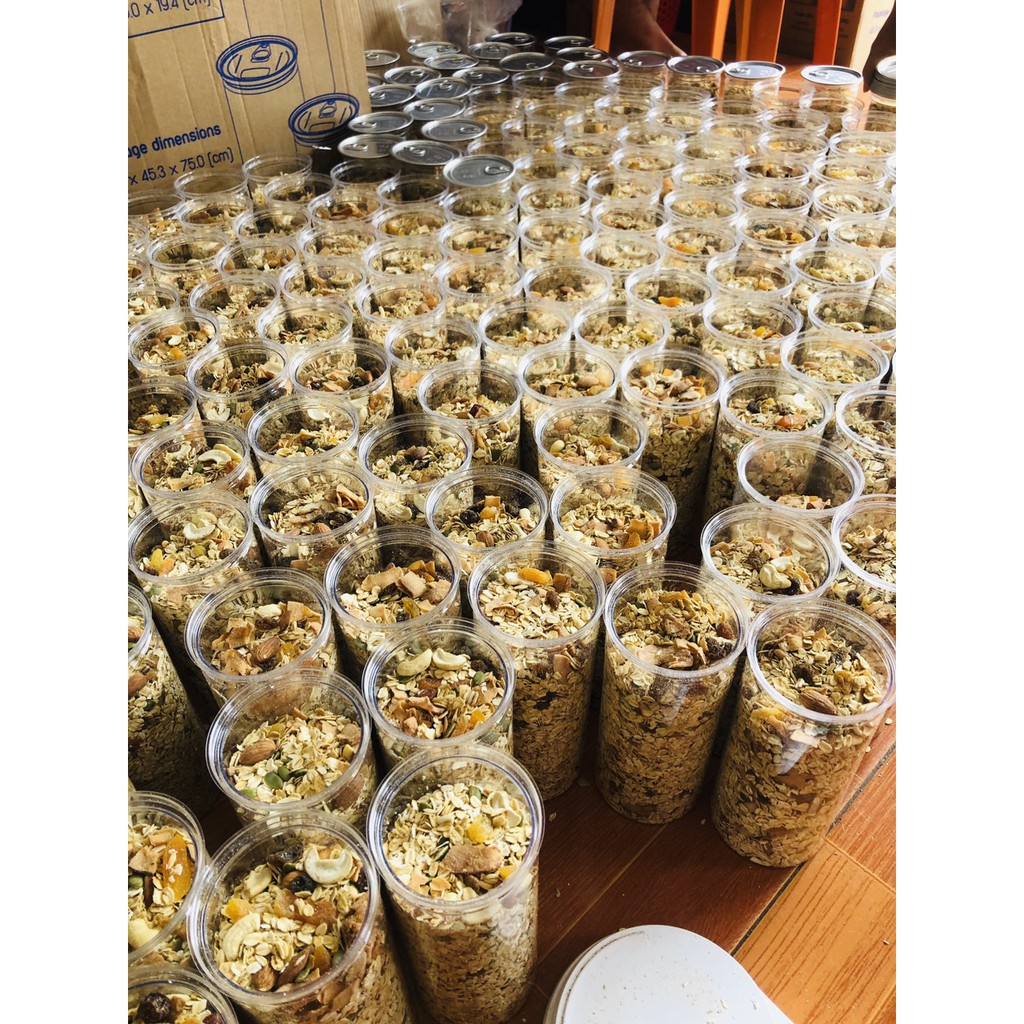 NGŨ CỐC ĂN KIÊNG GIẢM CÂN GRANOLA GIÁ TỐT NHIỀU HẠT (SẢN PHẨM NHÀ LÀM) | BigBuy360 - bigbuy360.vn