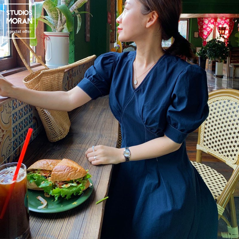 Váy MORAN cổ V tay phồng dập viền thon eo xòe dài vintage kiểu Pháp sang trọng thanh lịch