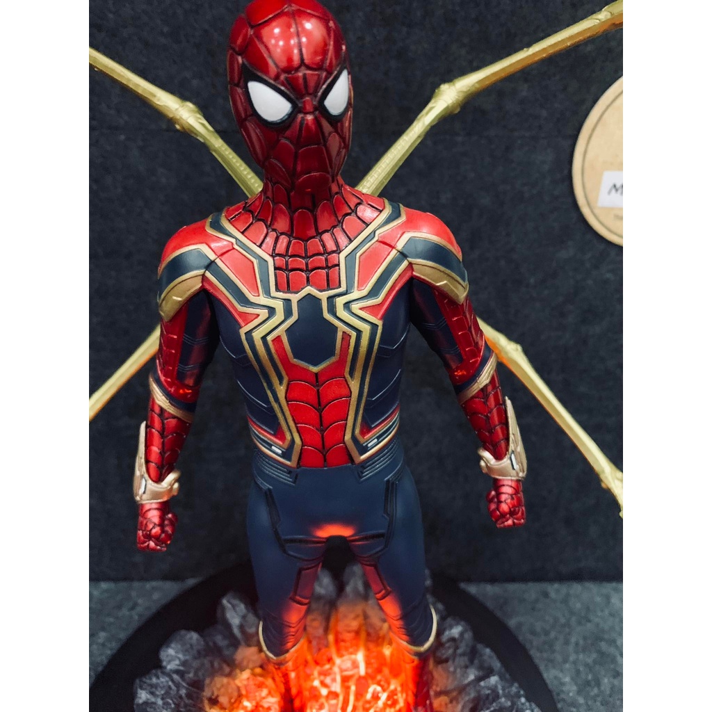 Mô hình tượng tĩnh Spider man - Iron Spider - người nhện có càng hãng Crazy Toys cao 30cm