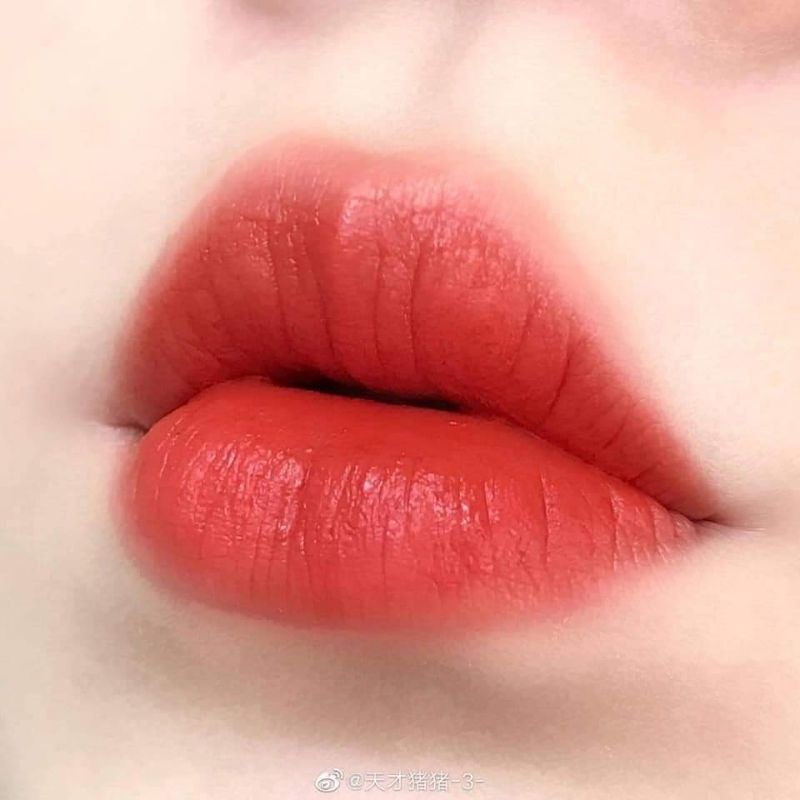 COMBO KHỬ THÂM LÀM HỒNG MÔI 8X BEAUTY - TẶNG SON KEM ĐỎ SAN HÔ LIPSTICK CAO CẤP TRỊ GIÁ