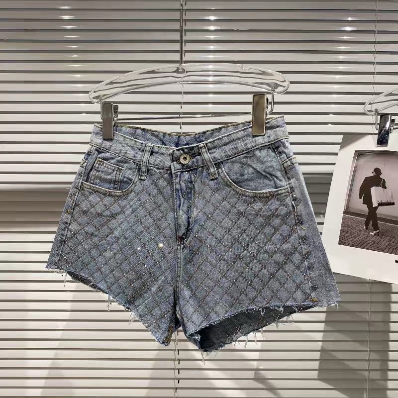 Quần Short Bò Jeans Denim Cườm Nhũ