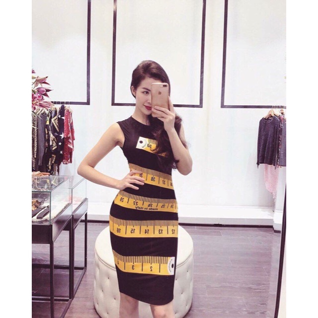 Váy body Moschino 