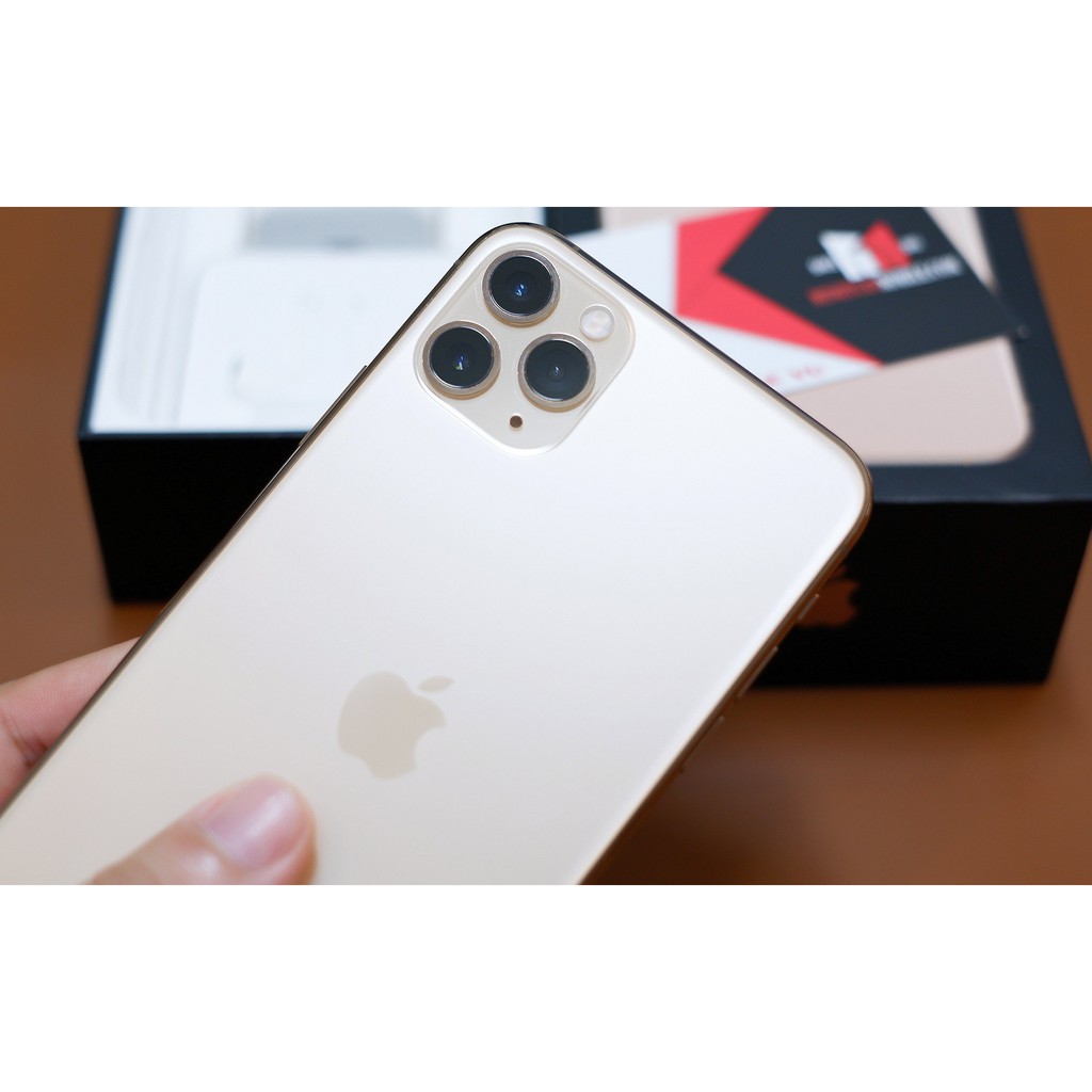 iPhone 11 Pro Max giảm giá: “Cơ hội sở hữu iPhone 11 Pro Max với mức giá cực kỳ hấp dẫn đang đến gần. Với nhiều tính năng nổi bật và camera chụp ảnh “sắc nét, độ phân giải cao”, chiếc điện thoại này sẽ làm hài lòng những người dùng khó tính nhất.”