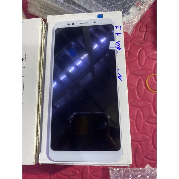 màn redmi 5plus xịn cảm ứng mượn hiển thị đẹp