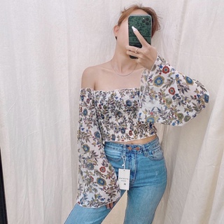 Áo croptop hoa nhún vải voan