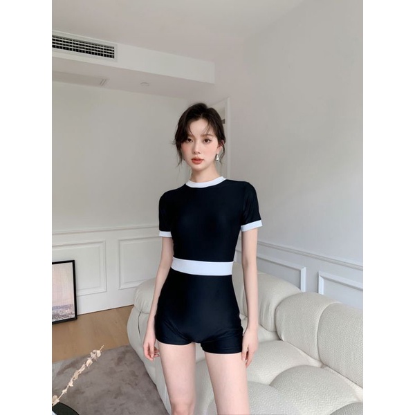 Bikini 1 mảnh đen eo trắng khoá kéo lưng