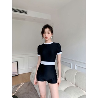 Bikini 1 mảnh đen eo trắng khoá kéo lưng