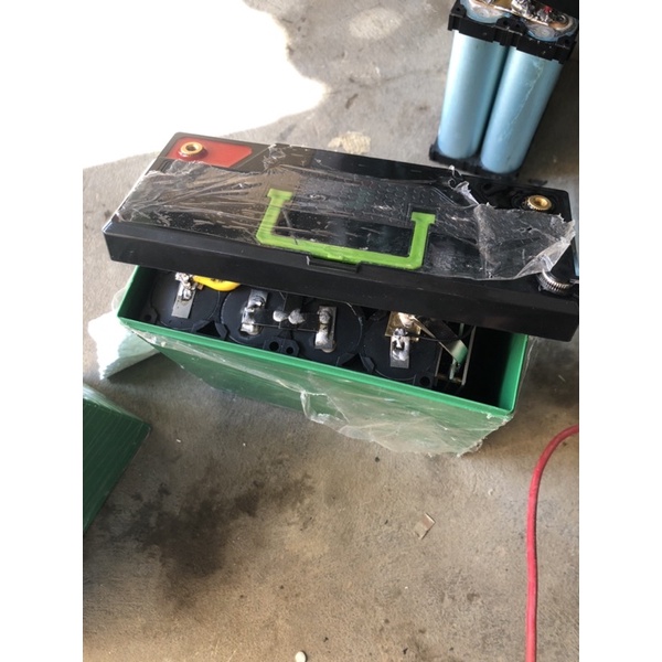 Bình pin lithium lifepo4 pin sắt 12v 30ah tương đương bình 40 a xít