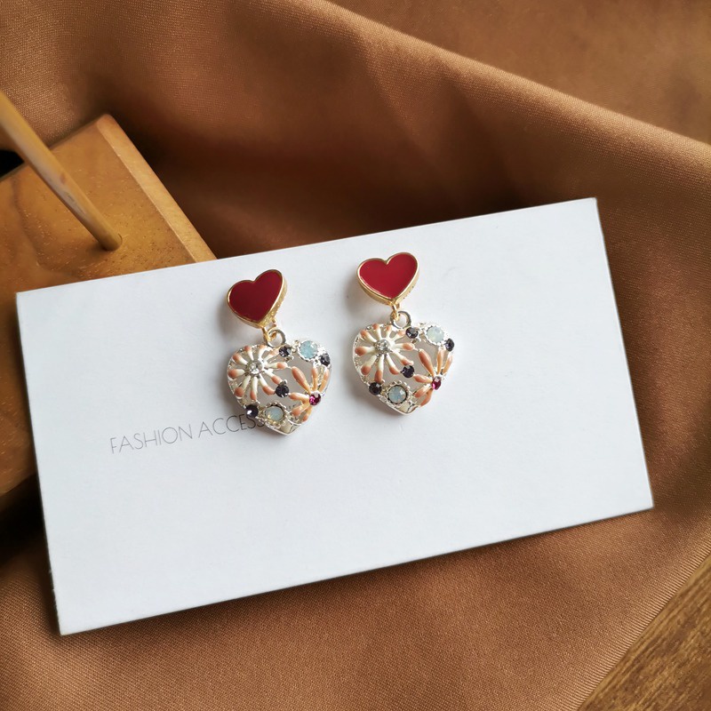 Bông tai hình trái tim phong cách Hàn Quốc dành cho nữ