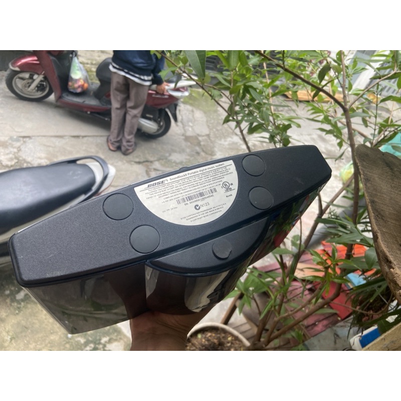 Loa Bose bass chắc ấm, mid ngọt nghe nhạc xem phim cực kì hay.