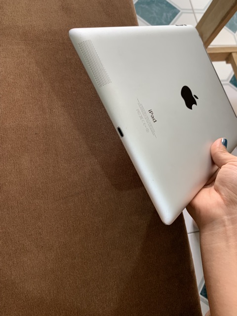 Ipad 4 sử dụng sim 4G và wifi 32Gb trắng | BigBuy360 - bigbuy360.vn
