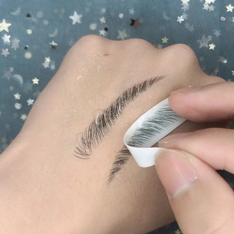 Bút Kẻ Lông Mày 4D Tự Nhiên Lâu Trôi Chống Thấm Nước