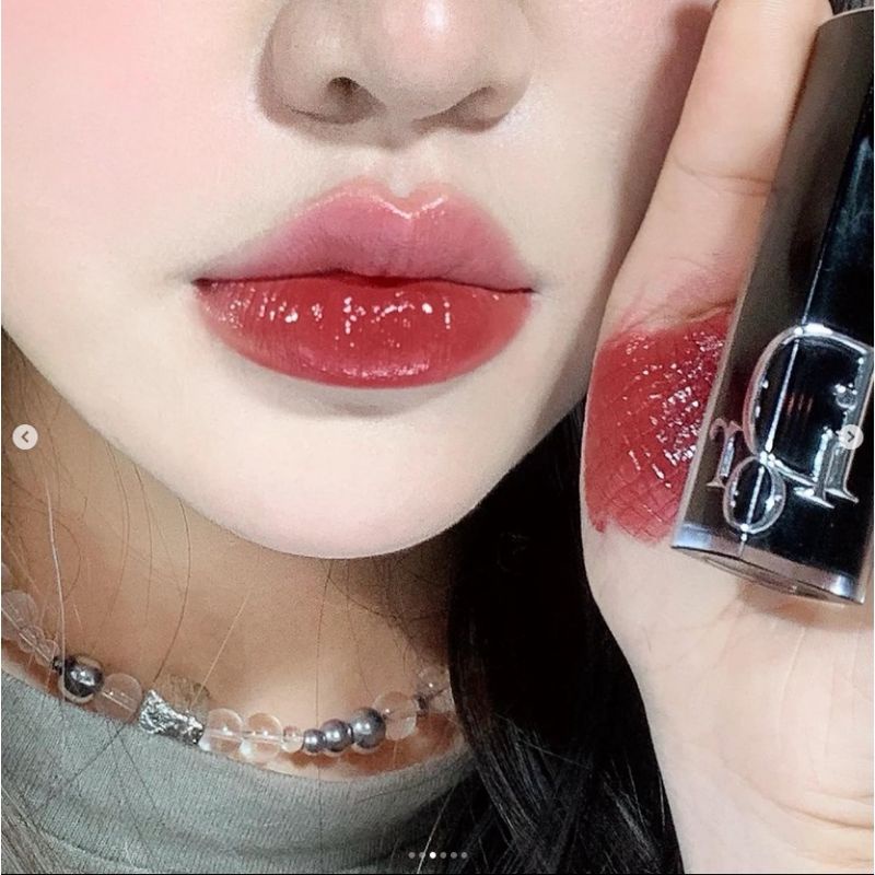 Vĩ Son 4 Ô D!0R Addict Shine Lipstick