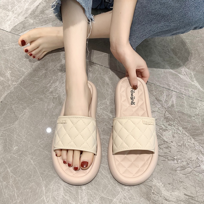Dép đi trong nhà/ nhà tắm IELGY thời trang mùa hè dễ thương cho nữ