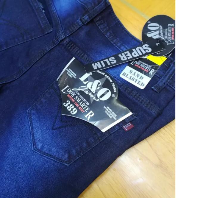 Quần Jeans Skinny In Logo Levis Thời Trang Năng Động