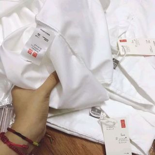 áo Sơ mi trắng s sm