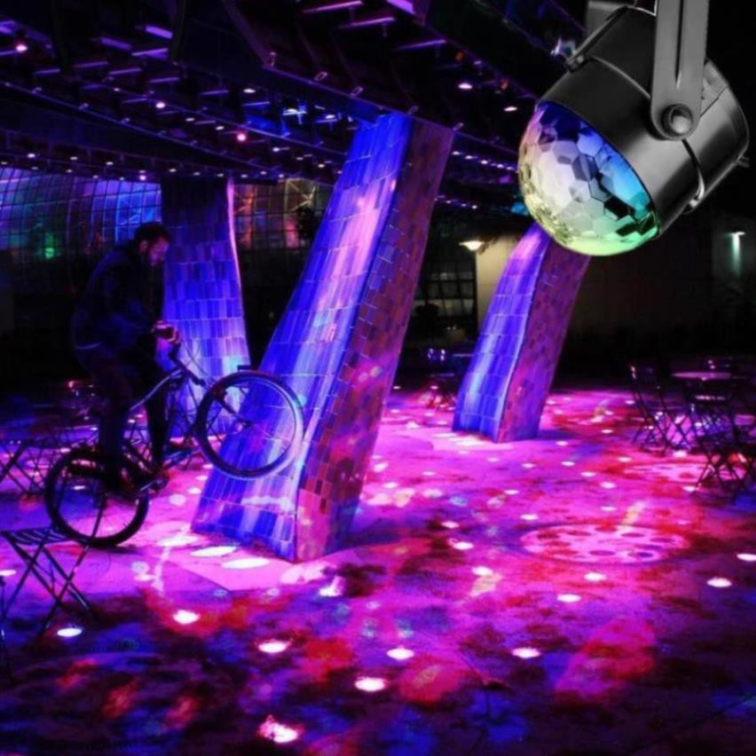 Đèn Led Tròn Sắc Màu Có Điêu Khiển