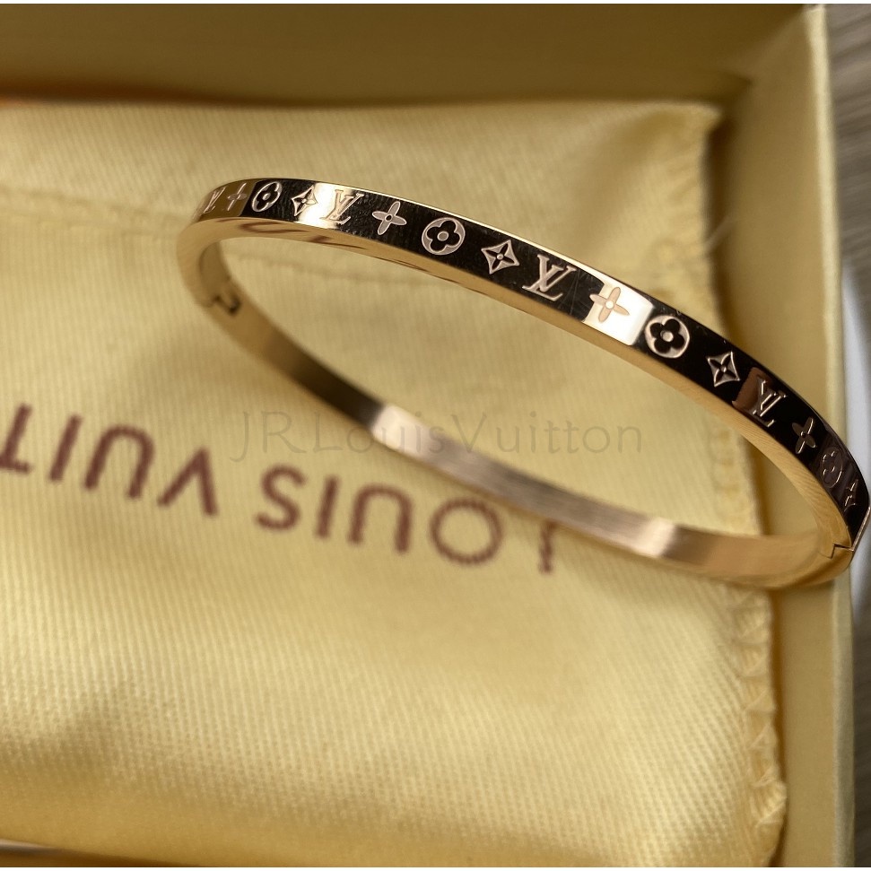 Vòng Đeo Tay Kim Loại Khắc Họa Tiết Chữ Louis Vuitton Độc Đáo Thời Trang Mới Cho Phụ Nữ
