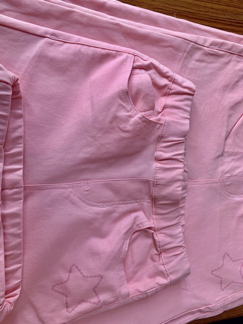 Quần kaki lửng bé gái Trissi