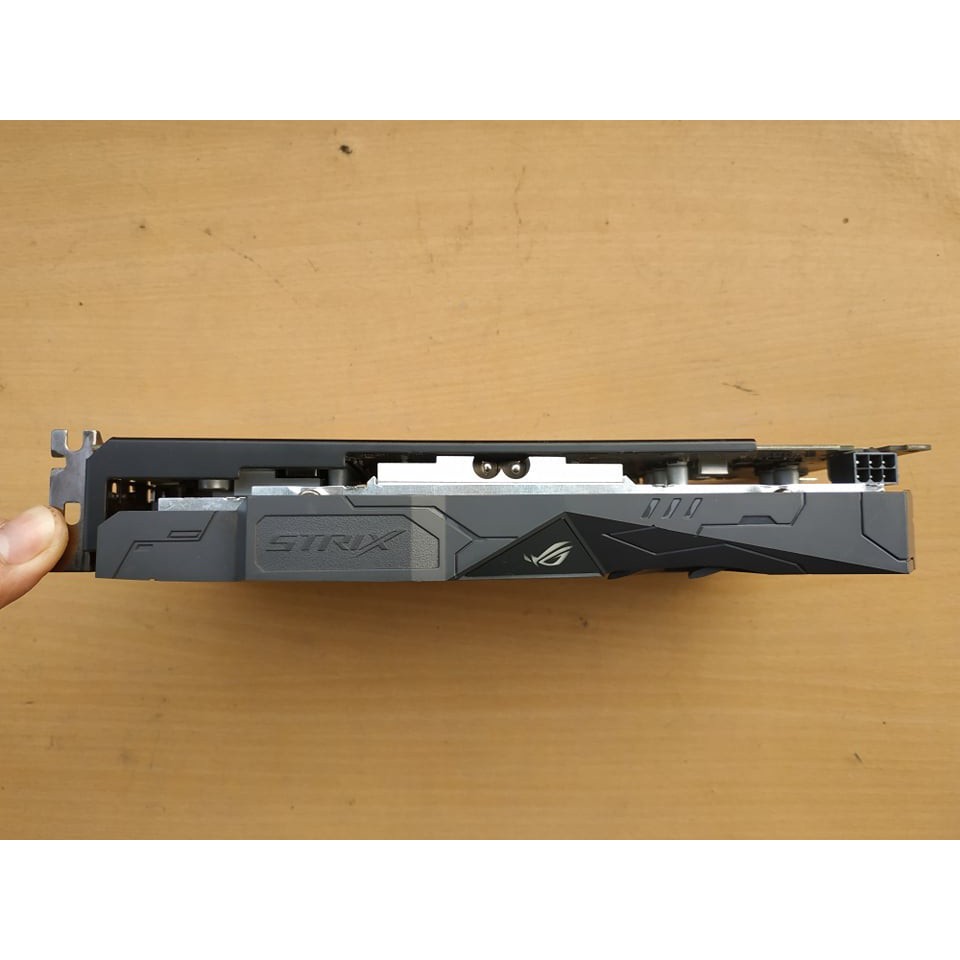 Card Màn Hình Asus Rog Strix RX 570 4G