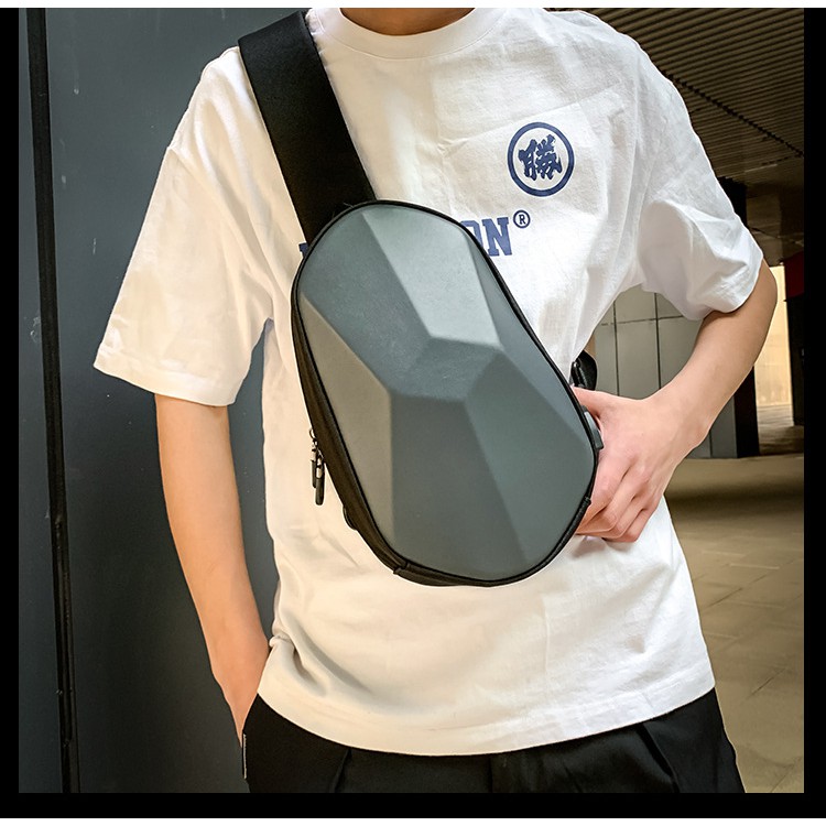 (SẴN HÀNG) Túi Đeo Chéo Nam Cổng Sạc Usb Chống Thấm Nước | BigBuy360 - bigbuy360.vn