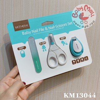 Bộ cắt móng tay kèm nhíp/dũa Kmom