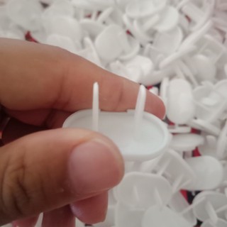 Bít ổ điện an toàn cho bé
