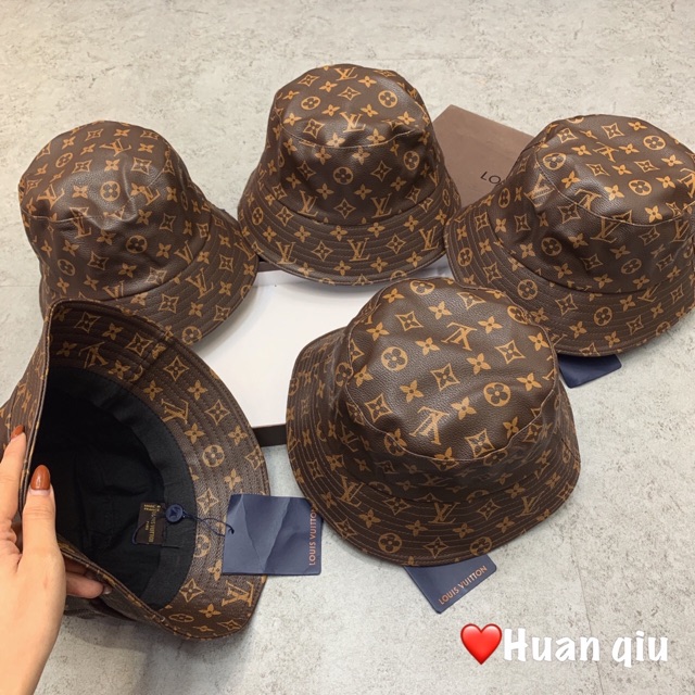 Mũ vành, lươi trai da hoa nâu