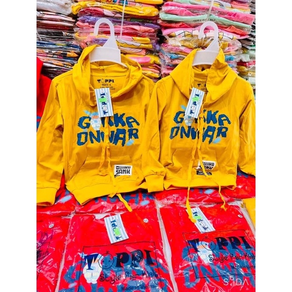 Áo hoodie bé trai bé gái màu vàng in chữ, size nhí