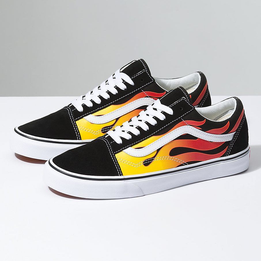 Giày Vans Old Skool họa tiết lửa