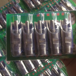 Vòi cho heo uống nước
